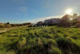 ZADAR, NIN - Građevinsko zemljište na ulazu u centar Nina, Nin, Land