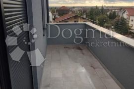 Penthouse nadomak grada Zagreba u novogradnji, Novi Zagreb - Istok, Flat