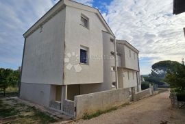 Predivna obiteljska kuća 30 metara od mora, Sveti Filip I Jakov, Haus