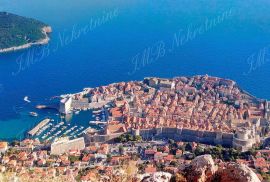 Građevinsko zemljište 90.000 m2 sportsko-rekreacijske namjene - Dubrovnik Srđ, Dubrovnik, Terreno