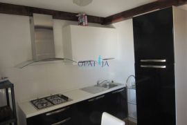 Opatija-Lovran garsonjera 2.kat, 25 m2, Lovran, Wohnung