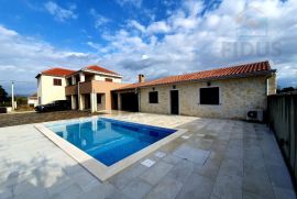 Vila s bazenom - Privlaka, Privlaka, بيت