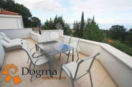 SAMOSTOJEĆA KUĆA OPATIJA-IKA 420 m², Opatija - Okolica, House