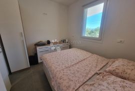 JEDNOSOBAN STAN U NOVOGRADNJI, BALAN, TROGIR, Trogir, Apartamento