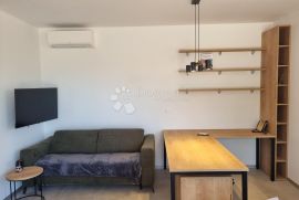 JEDNOSOBAN STAN U NOVOGRADNJI, BALAN, TROGIR, Trogir, Apartamento