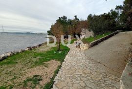 ZADAR, ZATON - Građevinsko zemljište 100 m od mora, Nin, Terreno