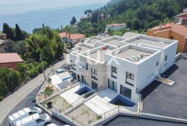 OPATIJA, LOVRAN - NOVO - Luksuzna kuća u nizu 100 m od plaže s bazenom i pogledom na more, Lovran, Σπίτι