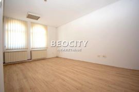 Zemun, Zemun polje, Autoput za Novi Sad, 6.0, 150m2, Zemun, Commercial property