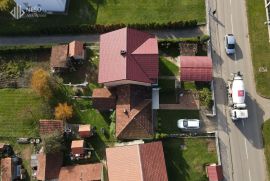 KUĆA - SLATINA - 52 m2, Laktaši, Famiglia