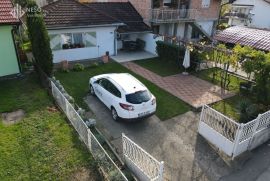 KUĆA - SLATINA - 52 m2, Laktaši, House