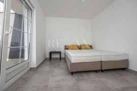 Crikvenica - stan s 2 spavaće sobe i parkingom, Crikvenica, Appartment