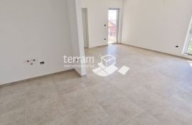 Istra, Medulin, stan prvi kat 60,89m2, 1SS+DB, garaža, blizina mora!! NOVO!! #prodaja, Medulin, Appartement