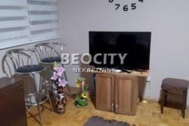 Rakovica, Petlovo brdo, Boze Baucala , 3.0, 72m2, Rakovica, Apartamento