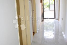 Stan sa predivnim pogledom, Crikvenica, Apartamento