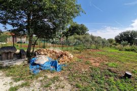 Poljoprivredno zemljište s maslinama - ograđeno, Medulin, Land