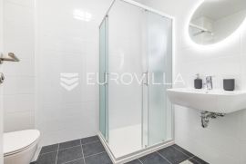 Zagreb, Špansko, prvo useljenje, moderan komforni dvosoban stan, NKP 59 + GPM, Zagreb, Flat