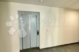 NAJAM ZA RADNIKE 70,14M2 + 4,78M2, Novi Zagreb - Zapad, Appartement