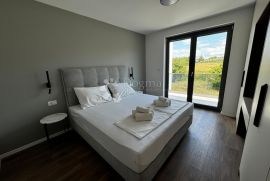 PRILIKA POREČ novogradnja 121m2 sa pogledom na more, Poreč, Kвартира