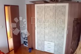 PRILIKA! Stan Gajnice, 57m2, orijentacija I-Z, Stenjevec, Apartamento