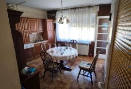 Krnjevo, blizina ZTC, 3SKL stan s dva balkona!, Rijeka, Apartamento