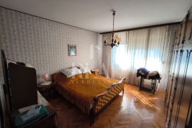 Krnjevo, blizina ZTC, 3SKL stan s dva balkona!, Rijeka, Appartement