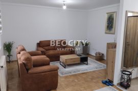 Novi Sad, Liman 2, Bulevar cara Lazara , 2.5, 62m2 LUX RENOVIRAN!, Novi Sad - grad, Apartamento