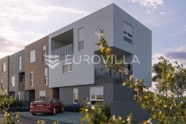 Šibenik- Brodarica, dvoetažni stan od 82,6 m2 u novogradnji, Šibenik - Okolica, Stan