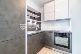 Zagreb, Jarun, prekrasan  novouređen dvosoban stan 44m2, Zagreb, Flat