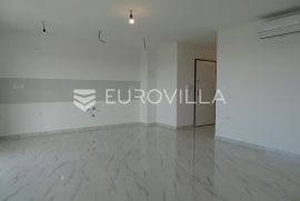 Malinska, dva stana ukupne površine 142,20m2 ! Jedinstvena prilika, Malinska-Dubašnica, Appartment