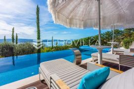 Crikvenica, Villa 400m2, iznimno arhitektonsko rješenje s panoramskim pogledom, Crikvenica, Kuća