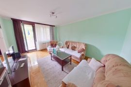 Trosoban stan za najam 62m2, Dobrinja IV, Istočna Ilidža, Appartement