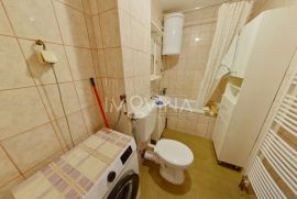 Trosoban stan za najam 62m2, Dobrinja IV, Istočna Ilidža, Appartement