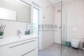 PRODAJA Nin luksuzna vila sa bazenom, 115 m2, sauna, ljetna kuhinja, Nin, بيت