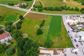 ISTRA, PAZIN - Prostrano zemljište u industrijskoj zoni, Pazin, Terreno