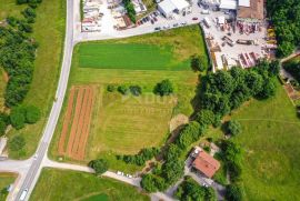 ISTRA, PAZIN - Prostrano zemljište u industrijskoj zoni, Pazin, Tierra