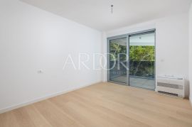 Opatija, Atraktivan stan s terasama i vrtom, Opatija, Appartment