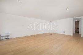 Opatija, Atraktivan stan s terasama i vrtom, Opatija, Appartment