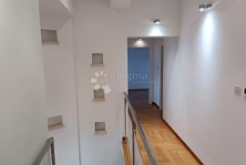 Jedinstveni stan Srebrnjak, Maksimir, Appartment