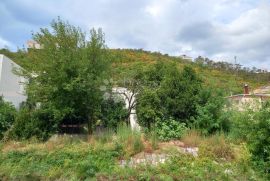 Crikvenica, višestambeni objekt za rekonstrukciju sa građevinskom dozvolom, Crikvenica, House