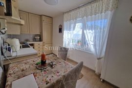 POBRI, stan 2S+DB s pogledom na more za dugoročni najam, Opatija - Okolica, Appartment