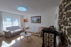 POBRI, stan 2S+DB s pogledom na more za dugoročni najam, Opatija - Okolica, Apartamento