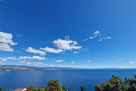 OPATIJA, stan 3S+DB s garažom i pogledom na more, Opatija, Διαμέρισμα