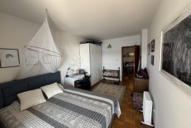 Jadranovo, etaža kuće, PRVI RED DO MORA, Crikvenica, Appartement