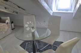 Dva apartmana u strogom centru, Rijeka, Appartement