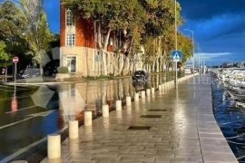 Zadar, Poluotok, posebna zgrada, Zadar, Daire