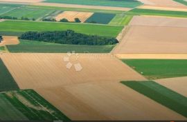 ZEMLJIŠTE STUPNIK - IND. ZONA - 60%-OD PARCELE DO HALE, Stupnik, أرض