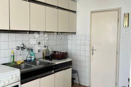 Prostrani stan s potencijalom, Trešnjevka - Jug, Appartement