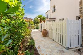 Villa s bazenom i pogledom na more - otok Krk, Krk, بيت