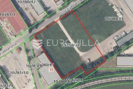 Osijek, Ind. zona (Čepinska), građevinsko zemljište površine 3000 m2 u poslovnoj zoni, Osijek, أرض