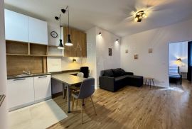 STAN, PRODAJA, ZAGREB, MAKSIMIR, KVATERNIKOV TRG, 33 m2, 2-soban, Maksimir, Apartamento